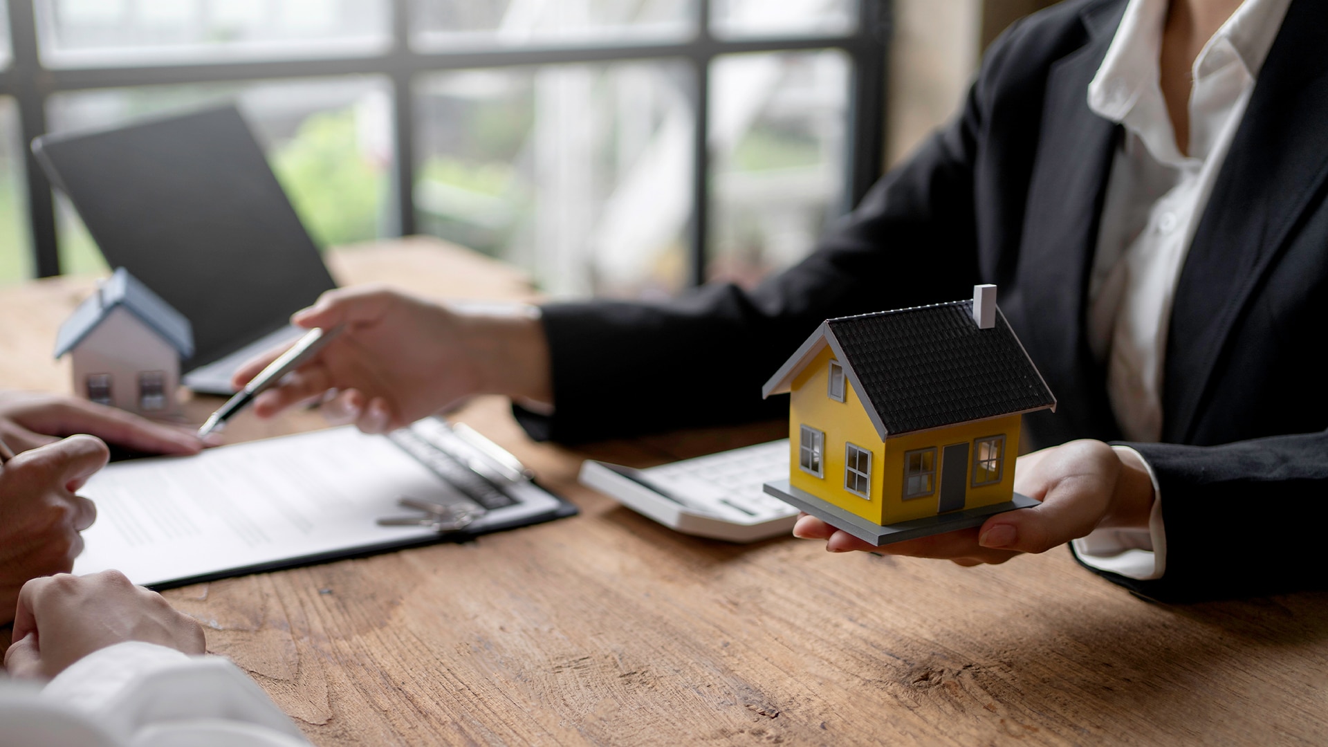 How to Compare Mortgage Options Beyond Just the Interest Rate
